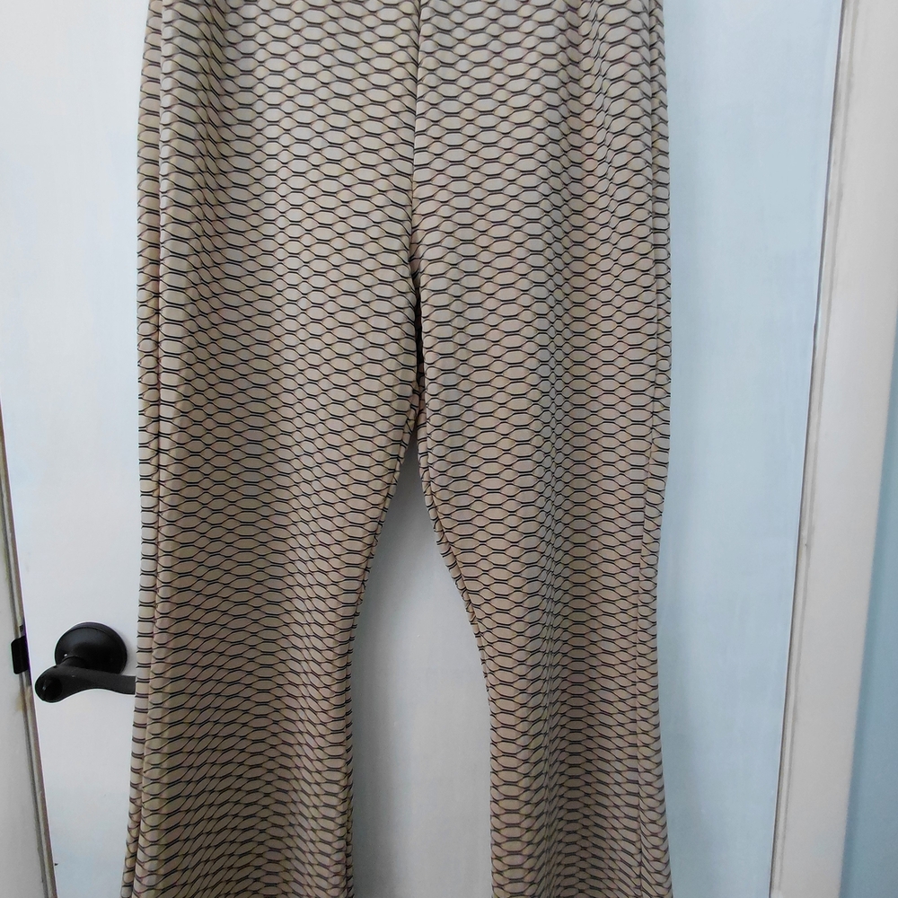 Stylish Geometric Patterned Pants